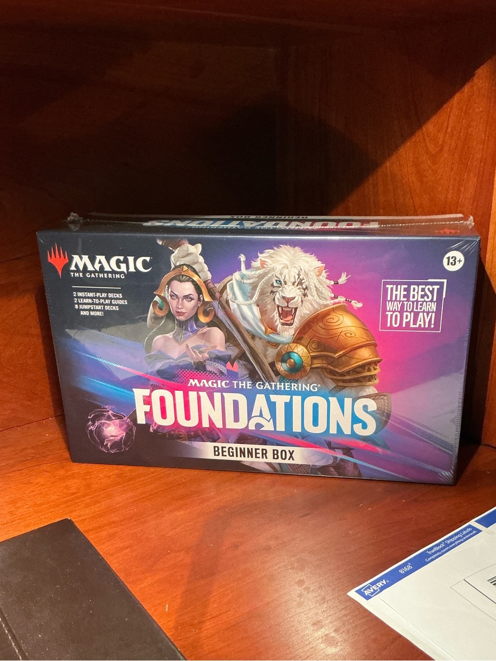 Magic: The Gathering Foundations Beginner Box - Purple & Blue